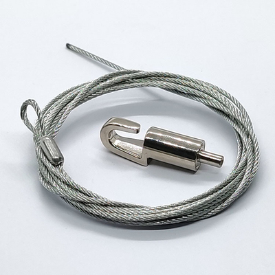 O estilingue de aço do cabo com ajusta o prendedor do cabo para sistemas de suspensão da imagem
