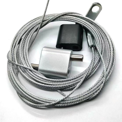 Aplicação de um dispositivo de fixação de cabos de alta performance para a indústria de iluminação de equipamentos de suspensão