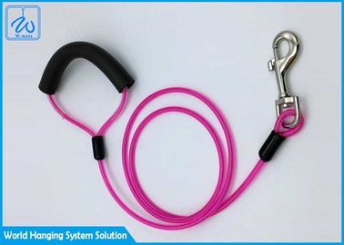 Do laço trelas feitas sob encomenda do rosa de Flexi da coleira de cão para fora para o animal de estimação, cabo do corredor do cão